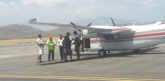 Autoridades estatales mantienen la búsqueda de pescadores desaparecidos en costas de Huatulco