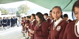 Lleva Ayuntamiento Caravana de DH a estudiantes de Santa Rosa Panzacola