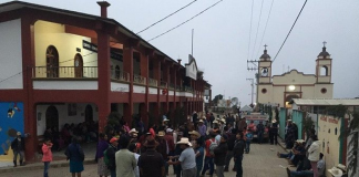Pobladores de Chapulapa mantienen toma de palacio municipal, exigen anulación de elección