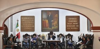 Gobierno de la ciudad atiende fenómeno del comercio informal: Oswaldo García