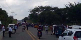 Con bloqueo, agencia municipales de Matías Romero exigen recursos