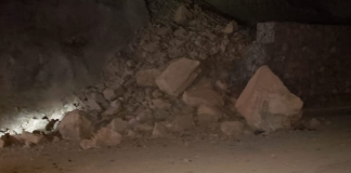 Derrumbe en carretera deja 6 lesionados en Oaxaca