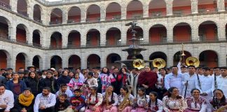 Entrega Seculta instrumentos musicales con el Presidente de la República