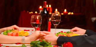 7 de cada 10 mexicanos consideran que cenar fuera fortalece su relación