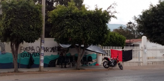 Estalla huelga en la UABJO