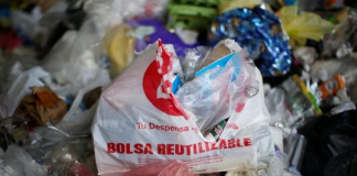 Mexibras quiere sacar raja de la prohibición al uso de bolsas de plásticos