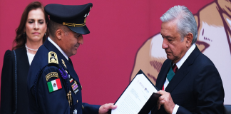 Agradece AMLO que militares rechacen “la traición y el golpismo”