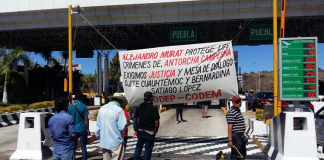 Mantiene CODEP protesta en la caseta de Huitzo