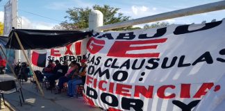 Cumple una semana de huelga en la UABJO