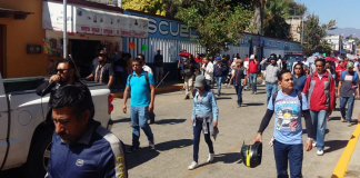 Protesta Sección 22 durante audiencia pública en Zaachila