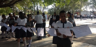 Denuncian a 7 profesores del COBAO del Espinal por acoso sexual