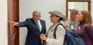 Inegi censa en Palacio Nacional a AMLO