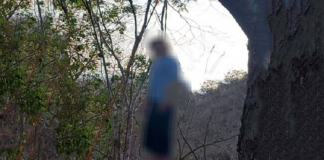 Localizan cadáver colgado en Mixtepec