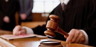 A proceso, probable defraudador de autoridades de Tlacochahuaya