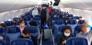 Traslada Fuerza Aérea a 28 mexicanos desde Cuba