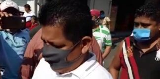 Ante retiro de sus puestos, comerciantes ambulantes de Tuxtepec piden apoyo