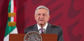 Ofrece AMLO adelantar al 2021 consulta sobre revocación de mandato