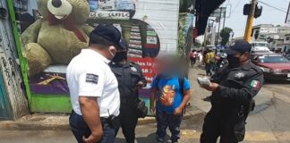 Rescata Policía Municipal a niño extraviado en el Mercado de Abasto