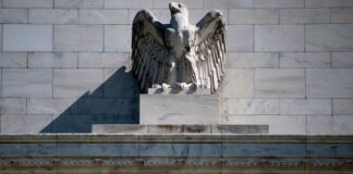 Suman 76 mil mdd los depósitos de mexicanos en EU: Fed