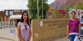 Entrega Elisa Zepeda material de apoyo médico en Cuicatlán