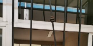 En medio de la pandemia, ladrones saquean escuela en Oaxaca