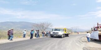 Activan bloqueo habitantes de San José Obrero