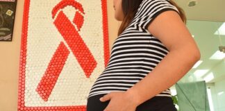 Mujeres embarazadas, importante realizarse la prueba del VIH: Coesida