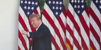 ‘Un desastre absoluto’, dice Obama sobre Trump