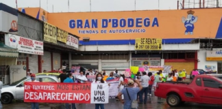 Marchan familiares y amigos de jóvenes desaparecidas en Tuxtepec