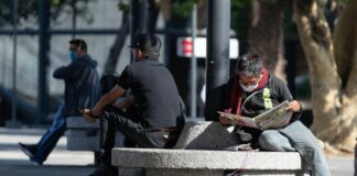 Pandemia dejó sin empleo a uno de cada seis jóvenes, alerta la OIT