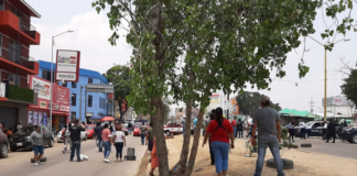 Arriba Murat a la Central solo para tomarse la foto; es una burla, dicen comerciantes