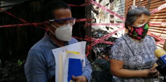 Comerciantes de la Central exhiben el abandono del Gobierno tras incendio