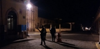 Con quema de cohetes, recuerdan intento de desalojo de 2006