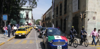 Por tercera ocasión marcha FRENA en Oaxaca, pide renuncia de AMLO