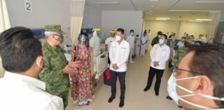 Inaugura Murat Hospital de Juchitán, atenderá pacientes COVID
