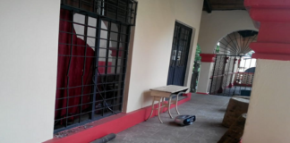 Roban en escuela primaria del centro histórico
