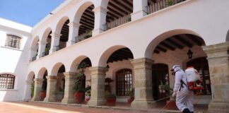 Refuerza Ayuntamiento de Oaxaca acciones de desinfección en el Palacio Municipal