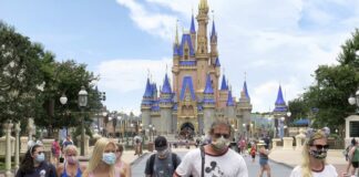 Rompe Florida récord de EU con 15 mil nuevos casos en un día