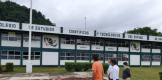 Verifica director general de CECyTEO condiciones de instalaciones educativas