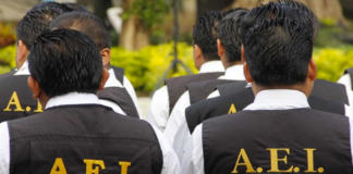 Detienen a 6 elementos de la AEI en Oaxaca por delincuencia organizada