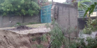 Lluvias dejan deslaves e inundaciones en la Costa