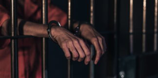 Detenido a hombre por contagiar de Covid a 22 personas en Mallorca