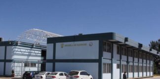 Licenciatura en Economía de la UABJO obtiene re acreditación