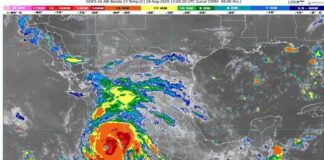 Genevieve, ahora como huracán categoría 4 en la escala Saffir-Simpson