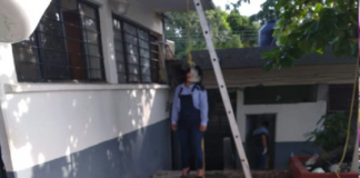 Mujer se suicida en escuela de Matías Romero