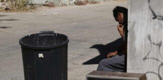 Por teles viejas y sin señal se pierden regreso a clases en Oaxaca