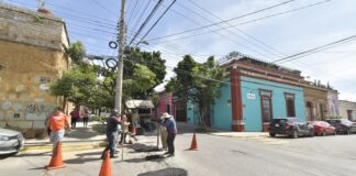 Repara Ayuntamiento de Oaxaca 4,896 metros cuadrados de vialidades con Programa de Bacheo 2020