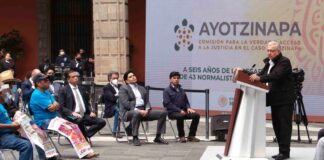 Familiares de los 43, “satisfechos” tras informe de López Obrador