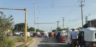 Por tercer día consecutivo, transportistas sitian carreteras en el Istmo