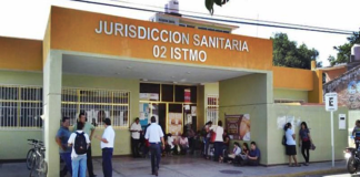 Trabajadores de salud en el Istmo paran labores; piden bono COVID